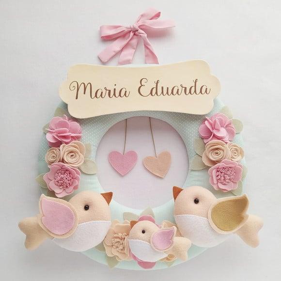 Guirlanda Passarinhos de Feltro Verde e Rosa - Maria Eduarda