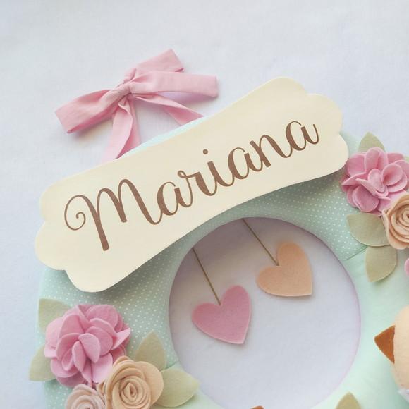 Guirlanda Passarinhos de Feltro Verde e Rosa - Mariana