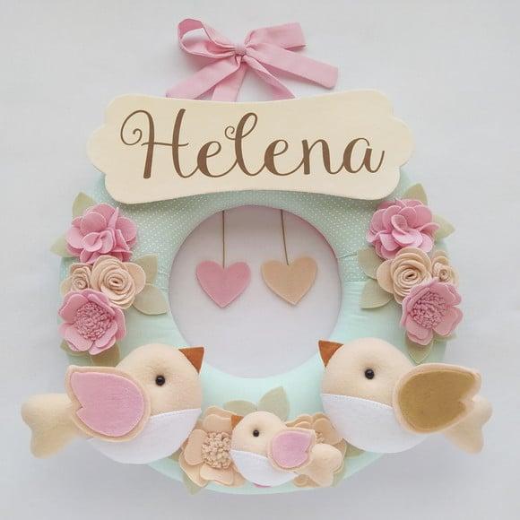 Guirlanda Passarinhos de Feltro Verde e Rosa Helena
