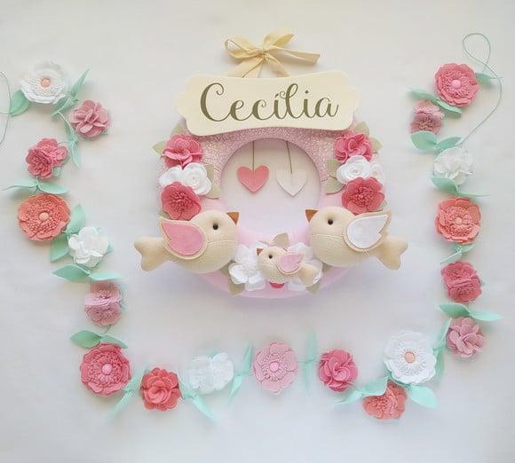 Guirlanda Passarinhos e Varal de Flores Branco e Rosa Cecília
