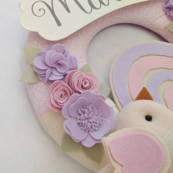 Guirlanda Passarinhos Lilás e Rosa Bebê Arco-íris Marina