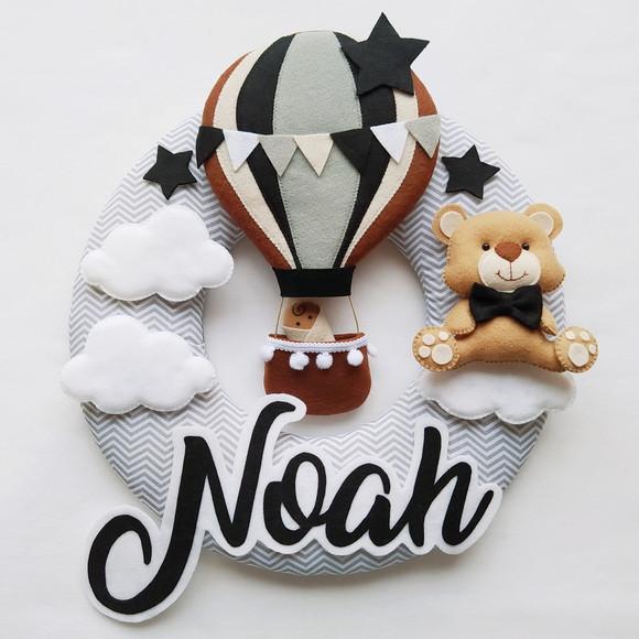 Guirlanda Porta de Maternidade Balão e Ursinho - Noah