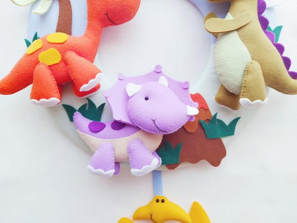 Guirlanda Porta de Maternidade Dinossauros de Feltro - Dan