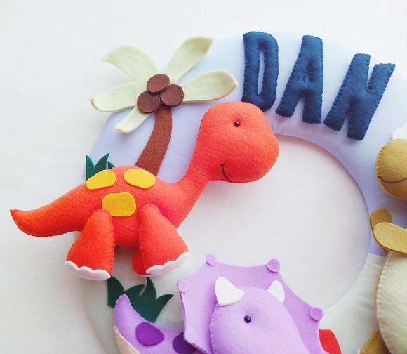 Guirlanda Porta de Maternidade Dinossauros de Feltro - Dan