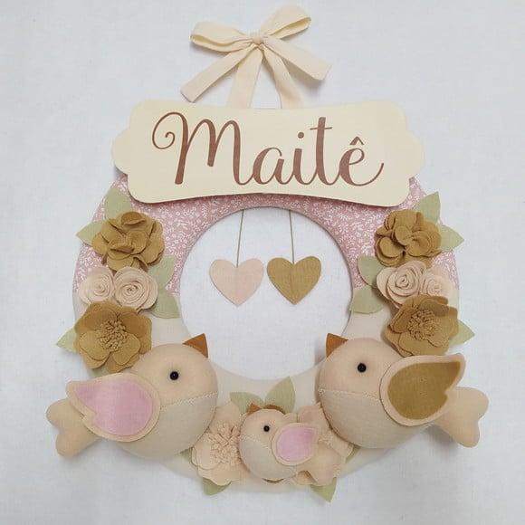 Guirlanda Porta de Maternidade Passarinhos Nude - Maitê