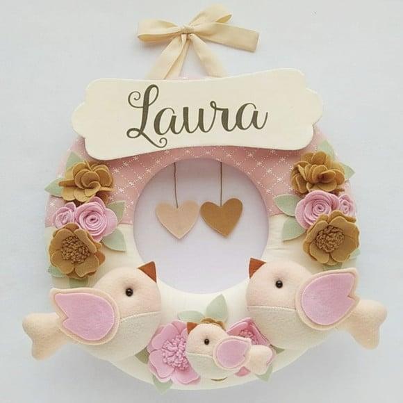 Guirlanda Porta de Maternidade Passarinhos Nude Laura