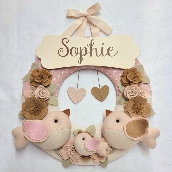 Guirlanda Porta de Maternidade Passarinhos Nude Sophie