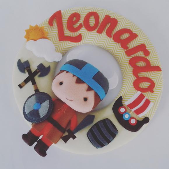 Guirlanda Porta de Maternidade Viking - Leonardo