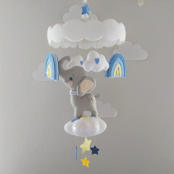 Móbile de Berço  Elefantinho nas Nuvens e Arco-íris Azul