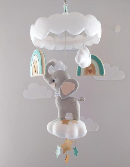 Móbile de Berço  Elefantinho nas Nuvens e Arco-íris Boho