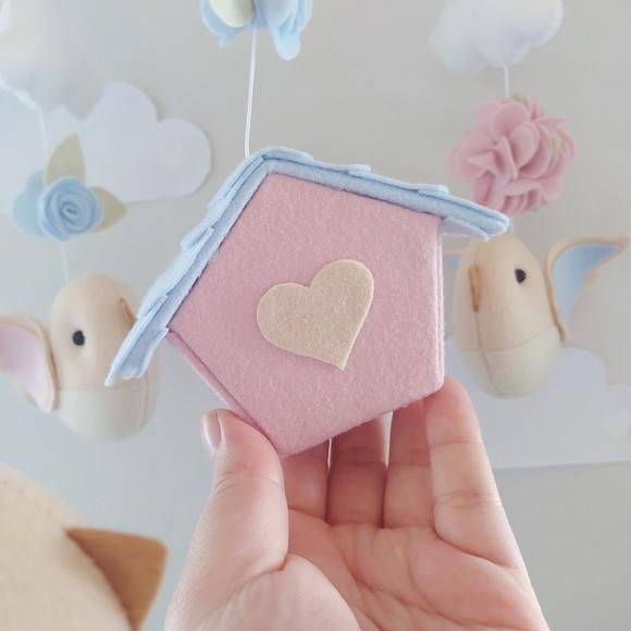 Móbile Musical Passarinhos, Nuvens e Casinha Azul e Rosa