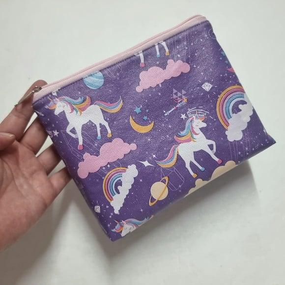 Necessaire Básica - Unicórnio Roxo
