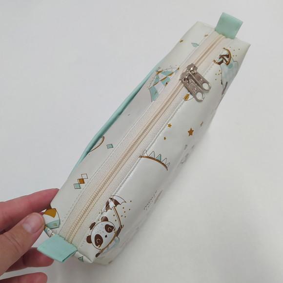 Necessaire Porta Fraldas e Lenço Umedecido - Circo Retrô