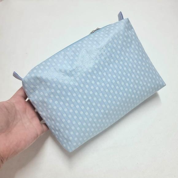 Necessaire Porta Fraldas e Lenço Umedecido - Poá Azul Bebê