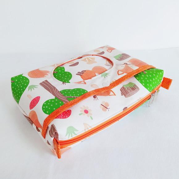 Necessaire Porta Fraldas e Lenço Umedecido - Raposinhas
