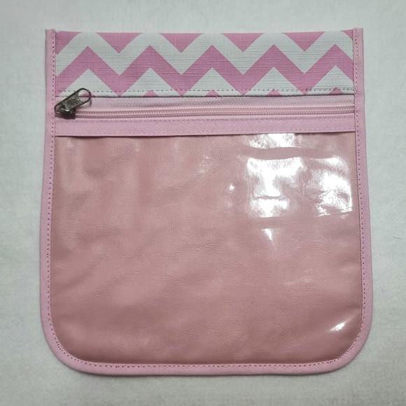 Porta Kit de Higiene - Chevron Rosa