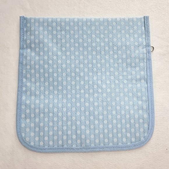 Porta Kit de Higiene - Poá Azul Bebê