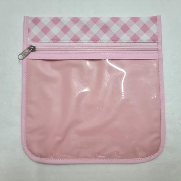 Porta Kit de Higiene - Xadrez Rosa