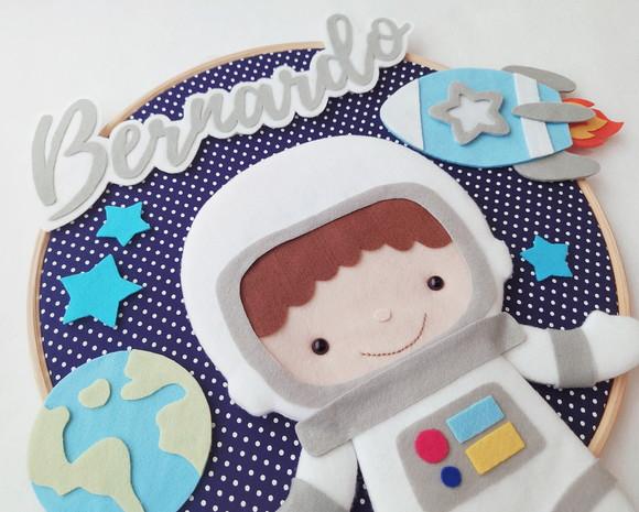 Quadro Bastidor Porta de Maternidade Astronauta - Bernardo