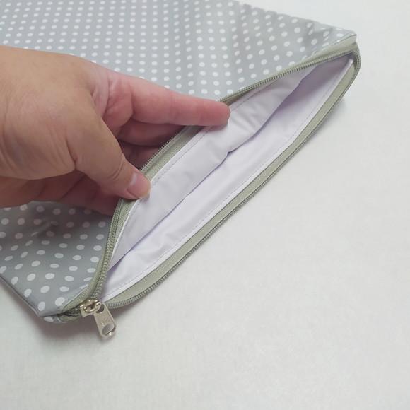 Saco Impermeável para Roupas 28x40 com Zíper - Cinza Poá