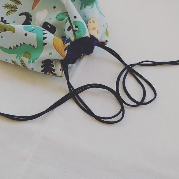 Saco Impermeável para Roupas e Toalha 32x44 - Dinossauros