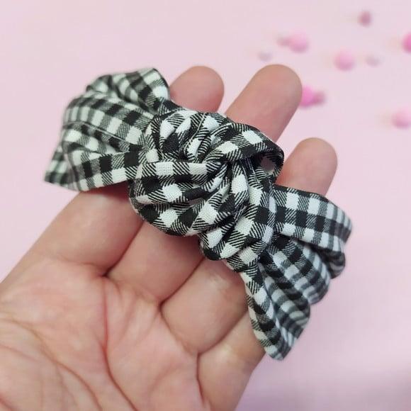 Tiara com Nó Xadrez Preto e Branco
