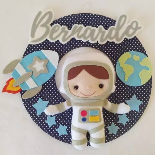 Guirlanda Porta Maternidade Astronauta e Foguete - Bernardo