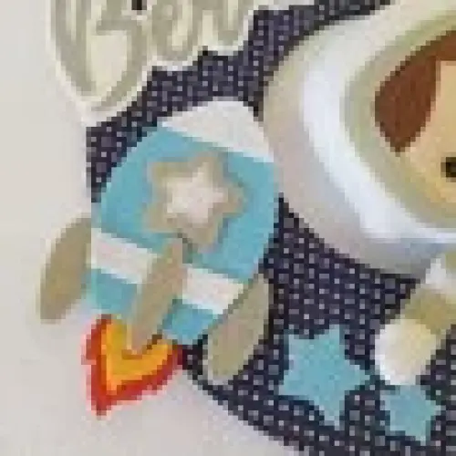 Guirlanda Porta Maternidade Astronauta e Foguete - Bernardo