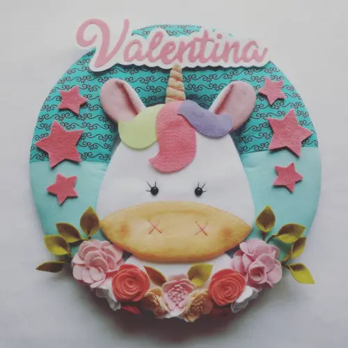 Guirlanda Porta de Maternidade – Unicórnio, Flores e Estrela