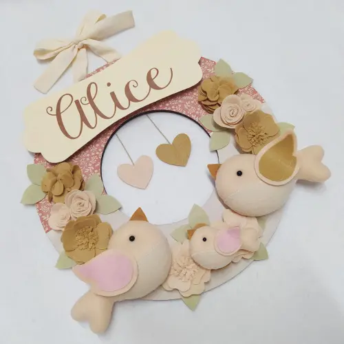 Guirlanda Porta de Maternidade Passarinhos Nude - Alice