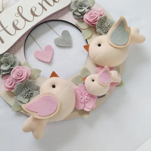 Guirlanda Passarinhos de Feltro Cinza e Rosa - Helena