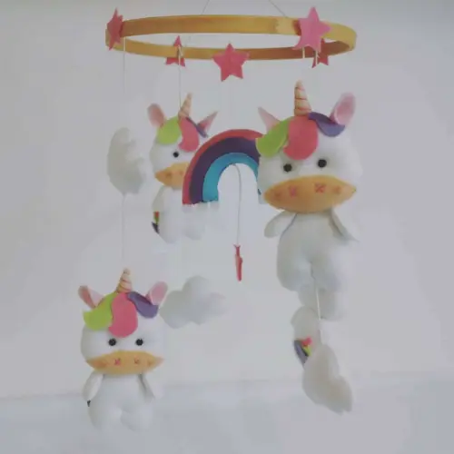 Móbile de Berço – Unicórnios, Arco-íris, Nuvens e Estrelas
