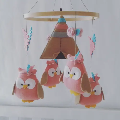Móbile de Berço - Corujinhas Indiazinhas Boho