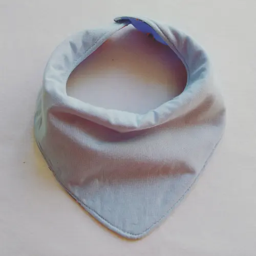 Babador Bandana Impermeável e Absorvente - Balões no Céu