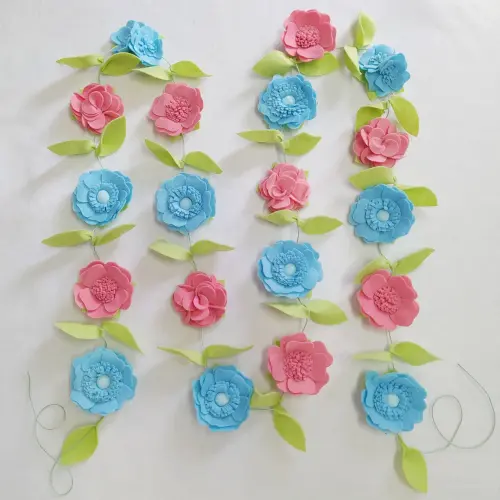 Varal ou Cordão de Flores de Feltro - Azul e Rosa