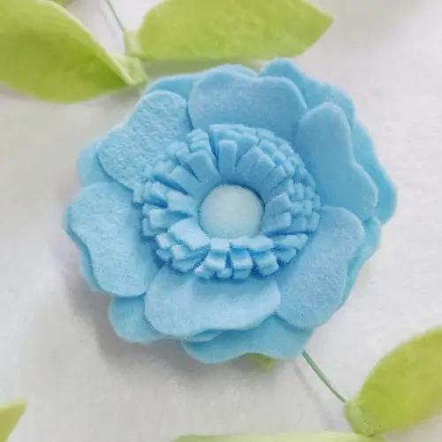 Varal ou Cordão de Flores de Feltro - Azul e Rosa