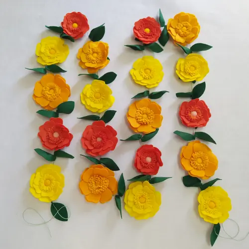 Varal ou Cordão de Flores de Feltro - Laranja e Amarelos