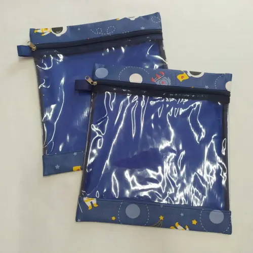 2 Saquinhos Organizadores para Roupa - Astronauta, Foguete