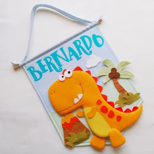 Flâmula Porta de Maternidade Dinossauro - Bernardo