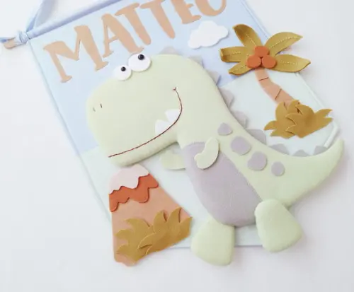 Flâmula Porta de Maternidade Dinossauro - Matteo