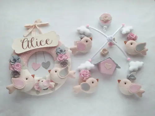 Guirlanda + Móbile Musical Pássaros Cinza e Rosa - Alice