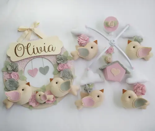 Guirlanda + Móbile Musical Pássaros Cinza e Rosa - Olívia