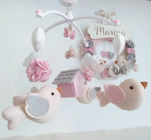 Guirlanda + Móbile Musical Pássaros Cinza e Rosa - Marina