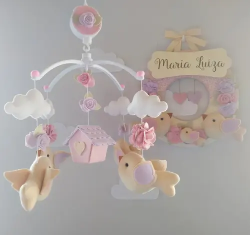 Guirlanda + Móbile Musical Pássaros Lilás e Rosa - Maria