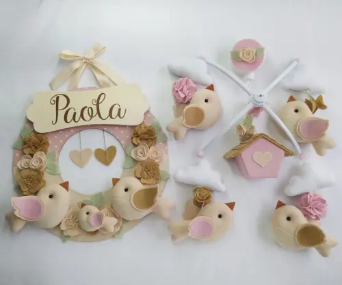 Guirlanda + Móbile Musical Pássaros Nude e Rosa - Paola