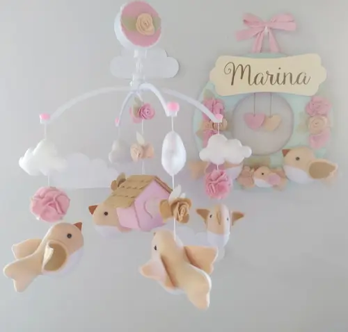 Guirlanda + Móbile Musical Pássaros Verde e Rosa - Marina