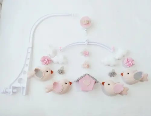 Guirlanda + Móbiles Musicais Pássaros Cinza e Rosa - Gêmeas