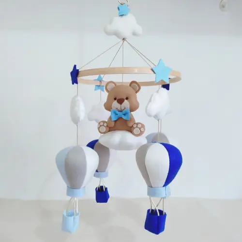 Guirlanda e Móbile Balão e Ursinho Azul e Cinza Pedro