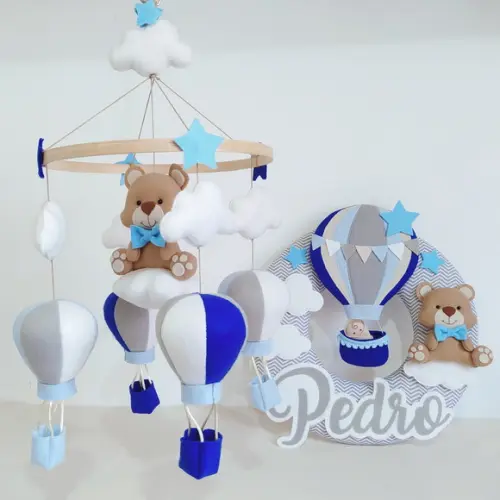 Guirlanda e Móbile Balão e Ursinho Azul e Cinza Pedro