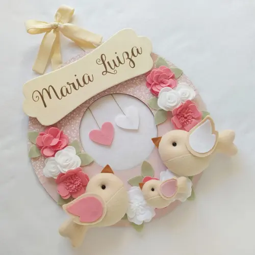 Guirlanda Passarinhos de Feltro Branco e Rosa - Maria Luiza